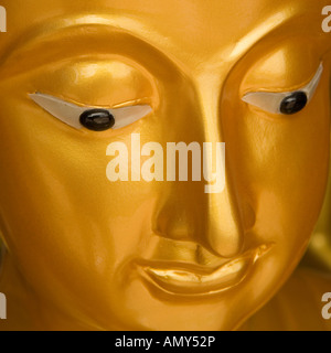 Asie Thaïlande Bangkok Statue de Bouddha en or head close up Banque D'Images
