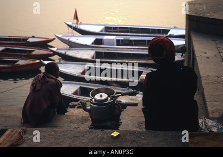 Gange Benares Ghats Varanasi Uttar Pradesh Inde Asie Banque D'Images
