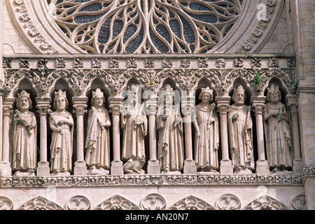 France, Picardie, Amiens, Cathédrale d'Amiens, Détail des Rois Sculptures Galerie Banque D'Images