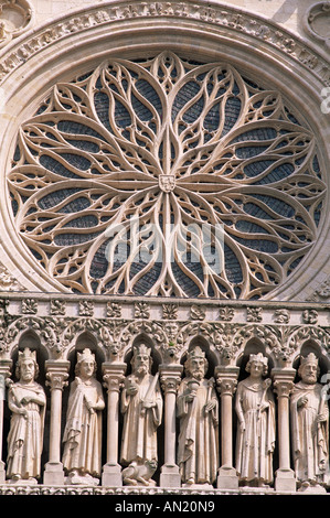 France, Picardie, Amiens, Cathédrale d'Amiens, Détail des Rois Sculptures Galerie Banque D'Images