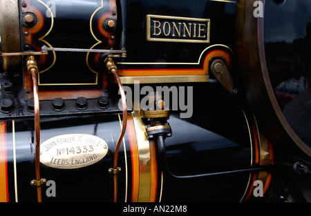 Rouleau de 12 tonnes composé Fowler numéro d'enregistrement 8773 annonce numéro 14333 Bonnie travaille construite en 1913 à vapeur Vintage rally UK Banque D'Images