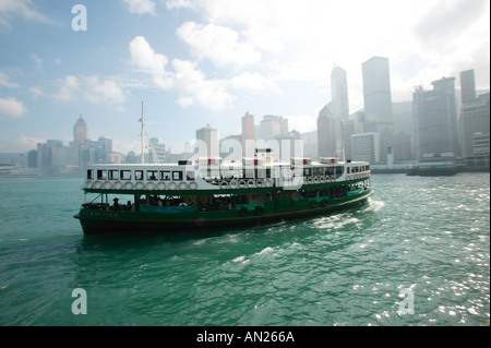 Star Ferry Crossing du centre de Tsim Sha Tsui Hong Kong Banque D'Images