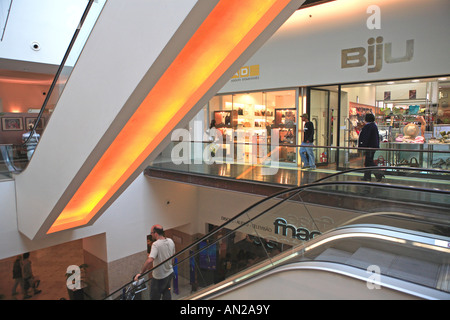 Portugal, Lisbonne, Armazens do Chiado Shopping Centre Banque D'Images