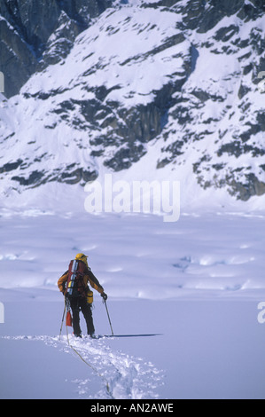 Ski, Ruth Glacier, Alaska Banque D'Images