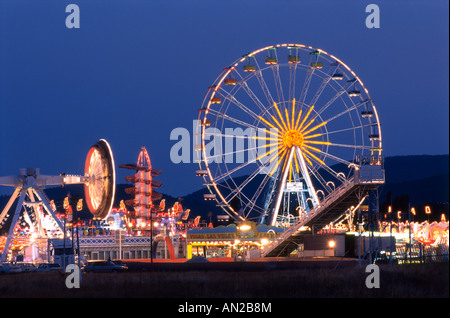 Amusement Park at Night Banque D'Images