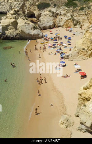 Le Portugal, l'Algarve, détail de plage près de Armaçao de Pera, par Vila Vita Parc Resort Banque D'Images