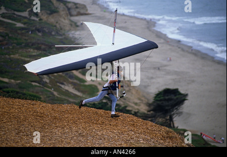 Planeur décollant à Fort Funston, près de San Francisco Californie Banque D'Images