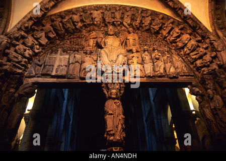 Portico de la Gloria. Style roman. Cathédrale de Santiago de Compostela. La Galice du nord de l'Espagne Banque D'Images