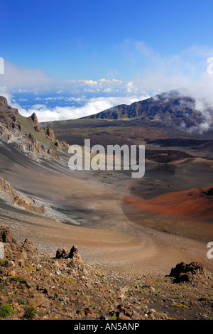 Matin vue depuis le Puu Ula Ula (Red Hill donnent sur) dans le Parc National de Haleakala sur Maui Hawaii USA Banque D'Images