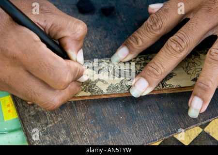 Bambou gravé Souenir Aga Tenganan Village Bali Indonesia Banque D'Images