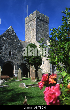 L'église St Illtud Llantwit Major Vale of Glamorgan South Wales UK Banque D'Images