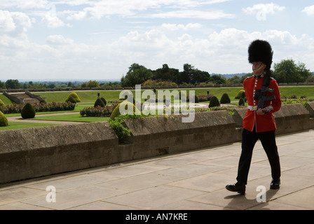 Kings jardin privé le Sunken Garden. Château de Windsor. Jardin formel East End à l'arrière du château de Windsor. Ouvert occasionnellement au public HOMER SYKES Banque D'Images