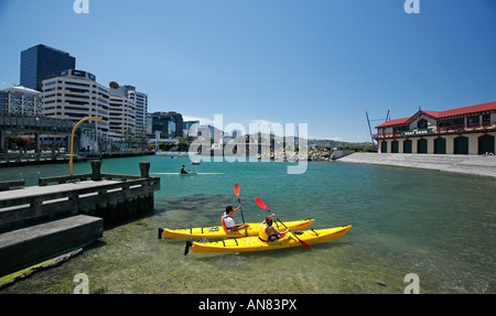 Le front de mer de Wellington lagune et Star Club Nautique Banque D'Images