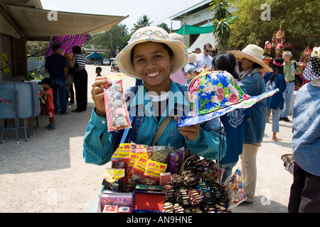 L'opérateur par Damnern Saduak floating market à Bangkok en Thaïlande Banque D'Images