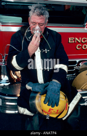 New Jersey,Meadowlands,East Rutherford,pompier,masque à oxygène,air,respiration,chasseur d'incendie,travailleur d'urgence,travailleurs,visiteurs voyage tour tou Banque D'Images