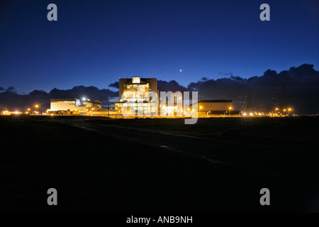 Empreintes de pieds dans les dunes de sable sur la plage de Lanzarote, îles Canaries. Banque D'Images