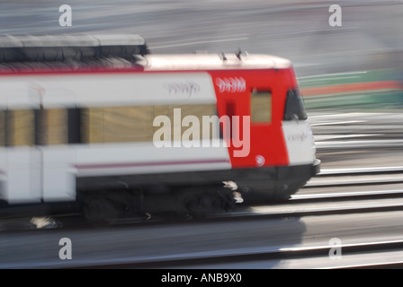 Les unités électriques de trains de banlieue Renfe série, en Espagne, en Europe. Zone de service de banlieue. Cercanias Banque D'Images