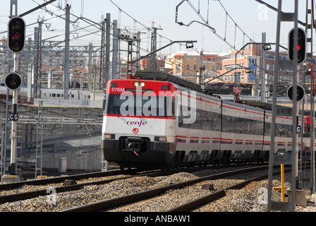 Les unités électriques de trains de banlieue Renfe série, en Espagne, en Europe. Zone de service de banlieue. Cercanias Banque D'Images