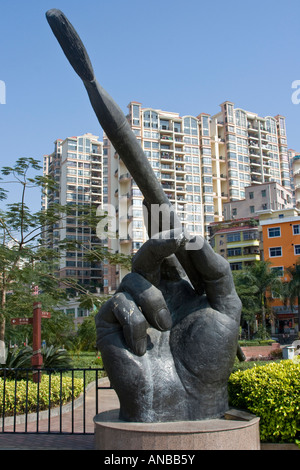 Statue en bronze de part et village de peinture Pinceau Da Fen Shenzhen Chine Banque D'Images