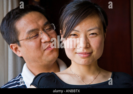 Les jeunes mariés chinois oriental Asie Chine Beijing JMH2939 Banque D'Images