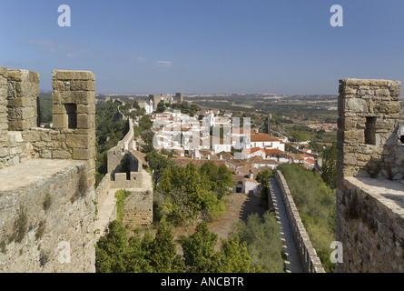 Estremadura Portugal Óbidos vue des fortifications médiévales de la ville depuis les remparts Banque D'Images