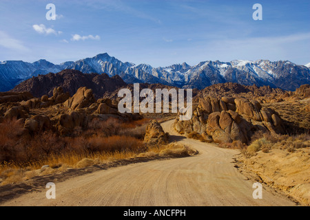 Alabama hills et mt whitney Banque D'Images