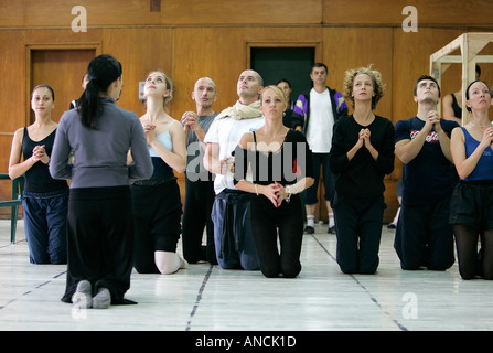 Christine Bouchard chorégraphe de danse ballet rehearsal personne actrice danseuse ballerine dramatis créativité théâtrale chara Banque D'Images