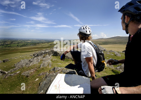 Sur un tour à vélo dans le Parc National de Dartmoor dans le Devon du sud-ouest de l'Angleterre 11 08 07 Banque D'Images