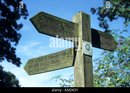 Sentier sign in Emily Bronte Country Banque D'Images