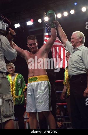 Le Massachusetts basé professionnel champion de boxe poids lourd irlandais Kevin McBride, également connu sous le nom de Colossus Clones Banque D'Images