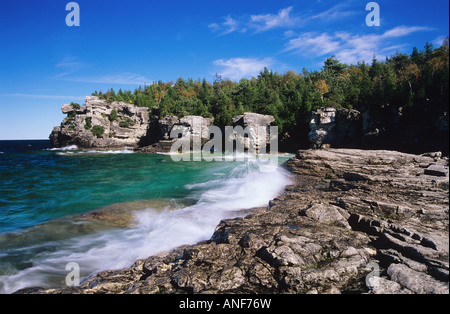 Le lac Ontario, Bruce Peninsula National Park, Ontario, Canada. Banque D'Images