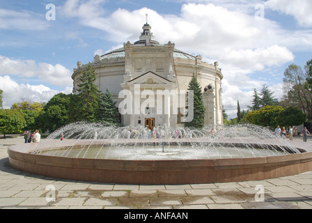 Avant de Sébastopol Fontaine Musée Panorama circulaire & tourisme exposition de tableaux et modèles des villes la défense pendant la guerre de Crimée Crimée Ukraine Banque D'Images