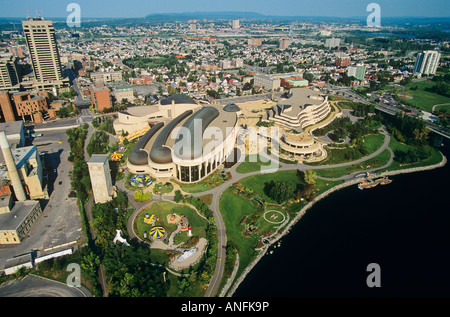 Vue aérienne de Musée canadien des civilisations, Hull, Gatineau, Québec, Canada. Banque D'Images