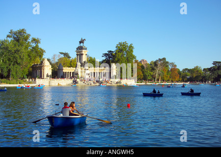 Parque del Buen Retiro (parc du Retiro), Madrid, Espagne Banque D'Images
