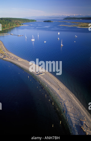 Vue aérienne de la flèche Sidney, île de Vancouver, Colombie-Britannique, Canada. Banque D'Images