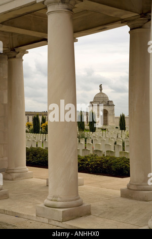 Cimetière militaire britannique de Tyne Cot, près d'Ypres en Belgique. Banque D'Images