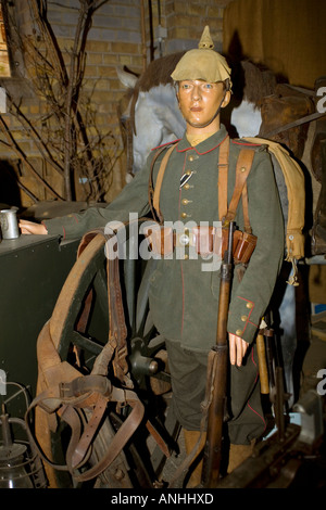 Soldat allemand lors de la WW1 de Hooge Crater Museum près de Ypres, Belgique Banque D'Images