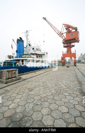 Bateau amarré à port Banque D'Images