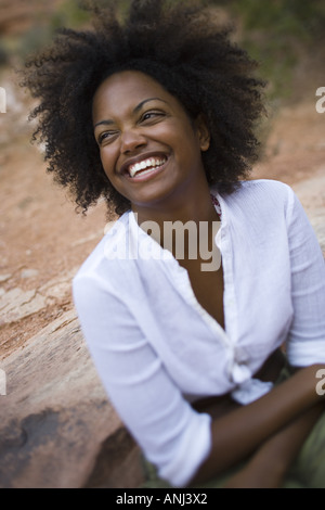 Woman posing with smile Banque D'Images
