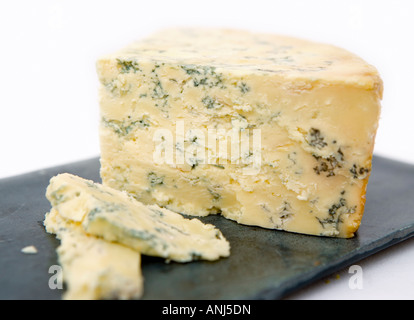 Sur un fromage Stilton fromages ardoise Banque D'Images