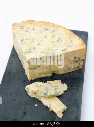 Sur un fromage Stilton fromages ardoise Banque D'Images