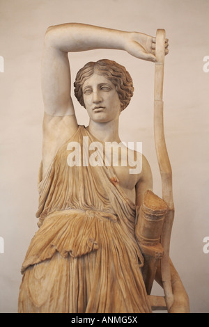 Statue en marbre de l'Amazone blessée, Musée du Capitole, Musei Capitolini, Rome, Italie Banque D'Images