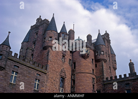 Château de Glamis Baronial écossais accueil du Bowes Lyon famille de naissance de la Reine Mère Banque D'Images