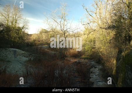 River au nord de Rhymney Rhymney Town Banque D'Images