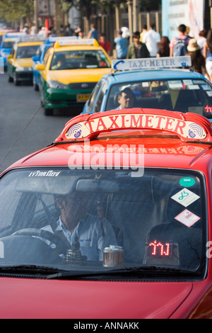 Taxis à Chatuchak Weekend Market Bangkok Thaïlande Banque D'Images