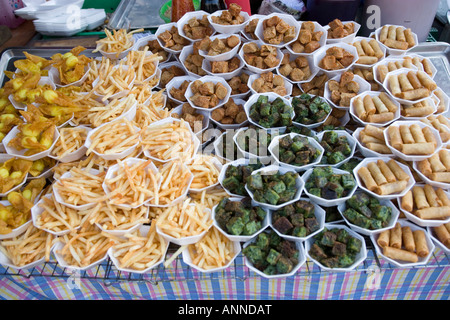 Food marché du weekend de Chatuchak Bangkok Thaïlande Banque D'Images