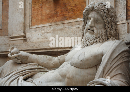 Détail de l'Oceanus Marforio Statue, Musée du Capitole, Musei Capitolini, Rome, Italie Banque D'Images