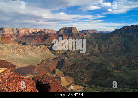 Vue vers le ruisseau Kwagunt Nankoweap de Butte dans le Parc National du Grand Canyon, Arizona, United States, Amérique du Nord Banque D'Images