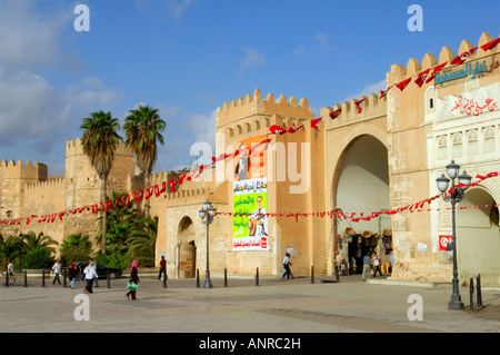 La Porte Bab Diwan la principale porte sud de Sfax Medina Banque D'Images