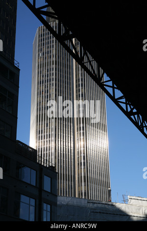 Tower 42 auparavant, la Natwest Tower vue dans le bâtiment Londres Angleterre Tower 42 est le plus haut bâtiment de la ville Banque D'Images